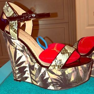 Platform wedge sandals